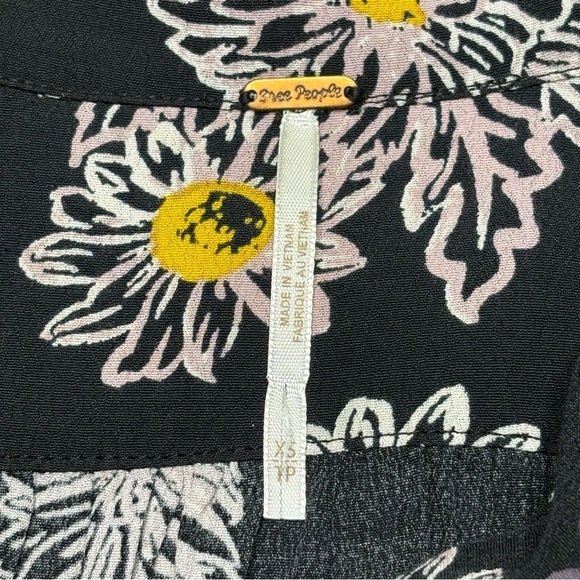 FREE PEOPLE Blue Hawaii Black Mini Dress Sz XS Floral 100% Viscose Boho - Picture 8 of 9